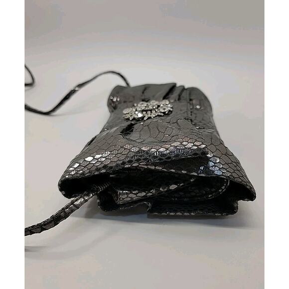 IMAN Evening Bag Purse Rhinestones Removable Strap Silver Metallic Snake Print - Picture 8 of 14